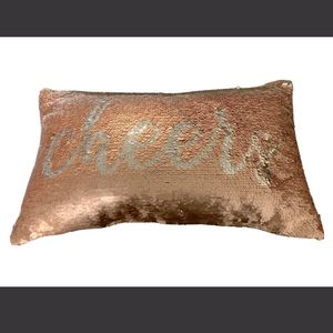 Decorative pillow